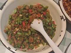 -彭耕记猪油炒小菜(吉联mall店)