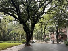 -中山大学广州校区南校园怀士堂