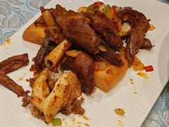 -巴扎美食·新疆菜·西域歌舞表演餐厅(新疆大厦店)
