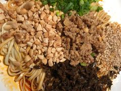 -贰拾捌味·宜宾燃面(春熙路旗舰店)