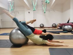 -馨媛瑜伽普拉提