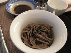 -圣丰索菲特·2 On 988 Café 自助餐厅