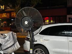 -四小区火锅·巷子里的重庆火锅(花照壁店)