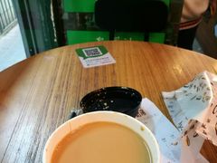 驰名丝袜奶茶-香港鸿记冰室