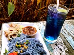 -蝶豆花蓝面条