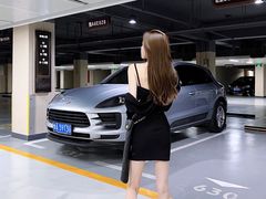-曼哈顿商业广场(升龙广场店)