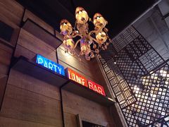 -动动咖啡清真西餐厅