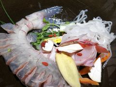 -咕嘟草帽鱼·牛奶一样的鲜鱼汤(天鹅湖万达广场店)