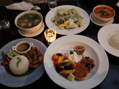 -Fern Forest Cafe