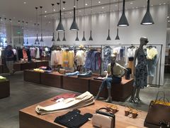 -URBAN REVIVO(西安Momopark店)