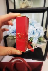 -VALENTINO华伦天奴美妆