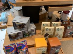 零售区-星巴克臻选(杭州万象城店)