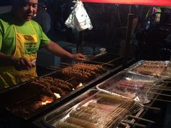 -小魏哥果仁烤面筋