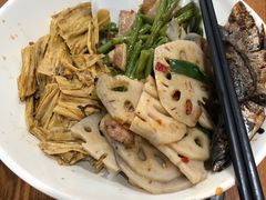 -宏记汕头白粥店(江怡店)