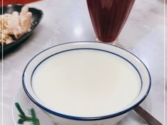 -黄师奶甜品店