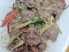 -黄记饮食店·潮汕家常菜(丹霞庄中区店)
