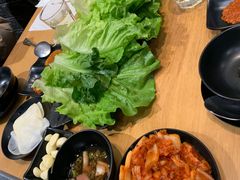 -肉甲韩国木炭烤肉(新壹街1店)