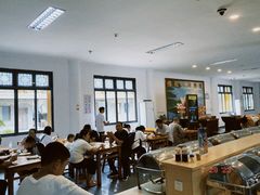 -阿育王寺素斋馆