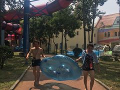 -欢乐水魔方水世界