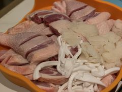 -润园四季椰子鸡火锅(海上世界店)
