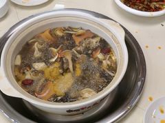 -土连锅·现熬养生汤锅(梁家巷店)