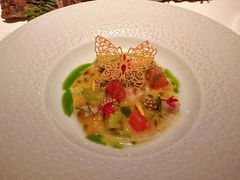 -翡翠36酒吧(浦东香格里拉店)