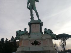 -米开朗琪罗广场