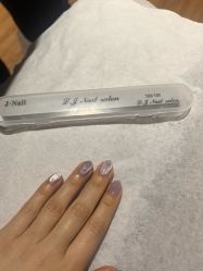 -刘娟美甲沙龙