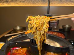 -晓宇重庆火锅(西安荟聚店)