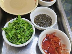 -一口猪海鲜浑锅·东北家常菜