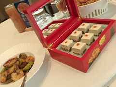 -品海楼·大连海胆锅贴馆(东港店)