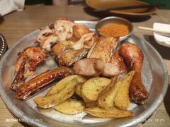 -耶里夏丽·新疆菜·28年喀什老馆(田林东路店)