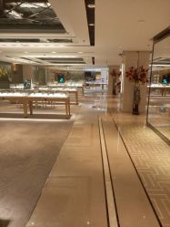 -北京七彩云南翡翠珠宝旗舰店(月坛店)