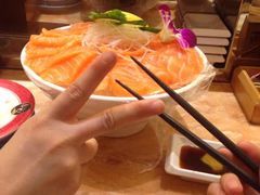 好厚肉嘅三文鱼！-万岁寿司(芳村店)
