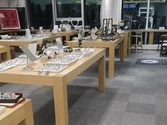 -Eziwish眼镜·蔡司授权店