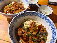 蛤蜊猪肝面-沪西老弄堂面馆(定西路店)