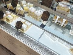 面包甜点陈列柜-美事客·面包·蛋糕·甜品(CBD店)