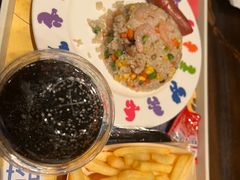 -蓝精灵乐园·世茂精灵之城主题乐园