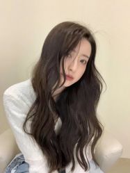 -妃格美发沙龙·烫发·染发