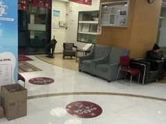 -雅悦齿科(顾村公园店)