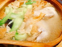 -刀小蛮半只鸡过桥米线(家乐福四元桥店)