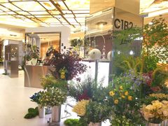 -潮一不贰·法式甜品·生日蛋糕·西式简餐(外滩店)