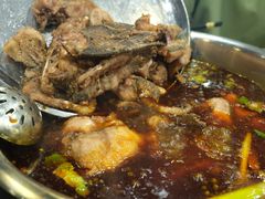 -肖肖酸萝卜鱼火锅(总店)