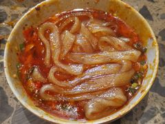 -肖肖酸萝卜鱼火锅(总店)