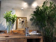 -HIGH FIVE哈福手工汉堡(桂林路店)