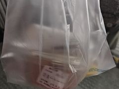 -鲍师傅糕点(江苏路店)