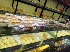 面包甜点陈列柜-北京稻香村(燕儿岛路店)