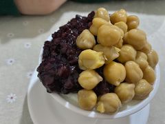 鹰嘴豆黑糯米双拼-老周记顺德双皮奶