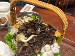-东海怡品海鲜豆捞(舟宿夜江店)