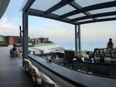 -瑰丽酒店·海吧·天际下午茶·现场DJ·天台酒吧